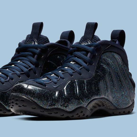 Nike Shoes - Women Nike Air Foamposite One Obsidian Glitter BOX